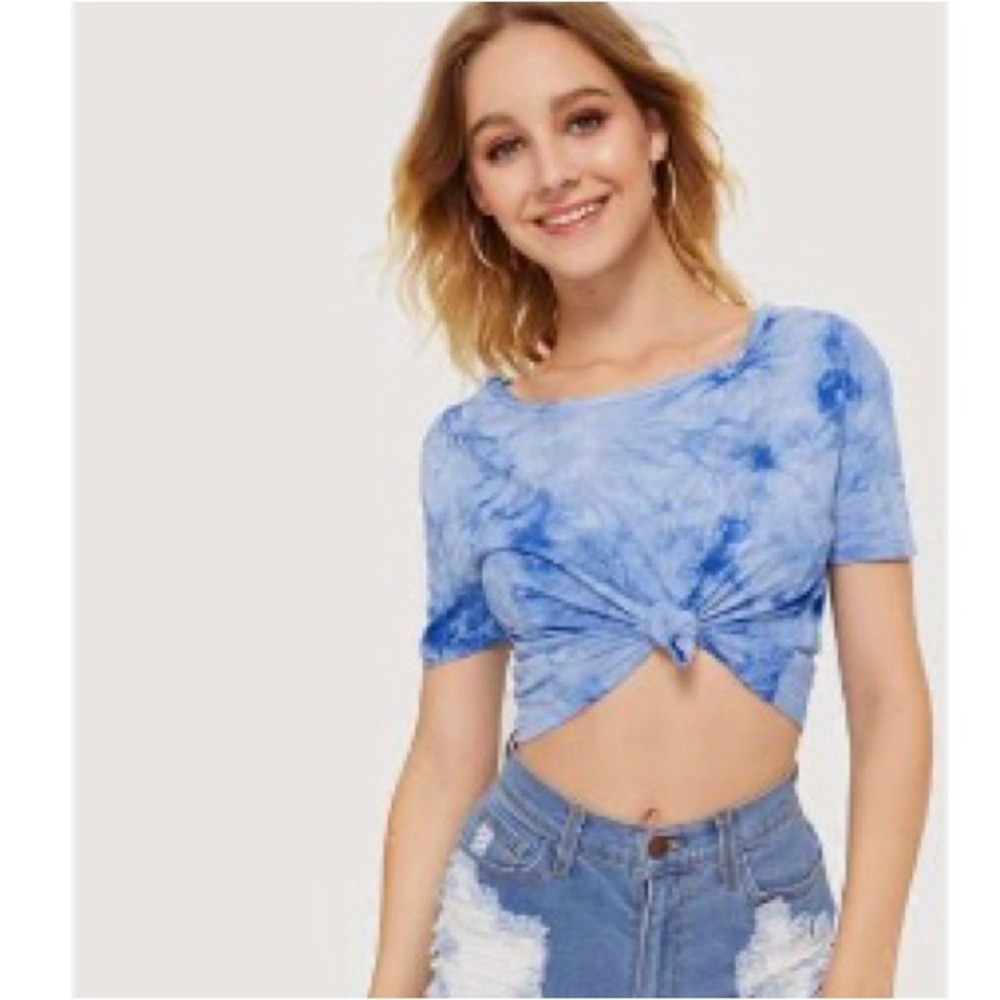 Blue tie dye crop top